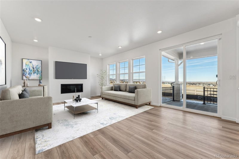 16938 W 92nd Dr, Arvada, CO 80007