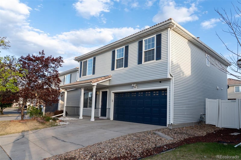 19762 E 49th Ave, Denver, CO 80249