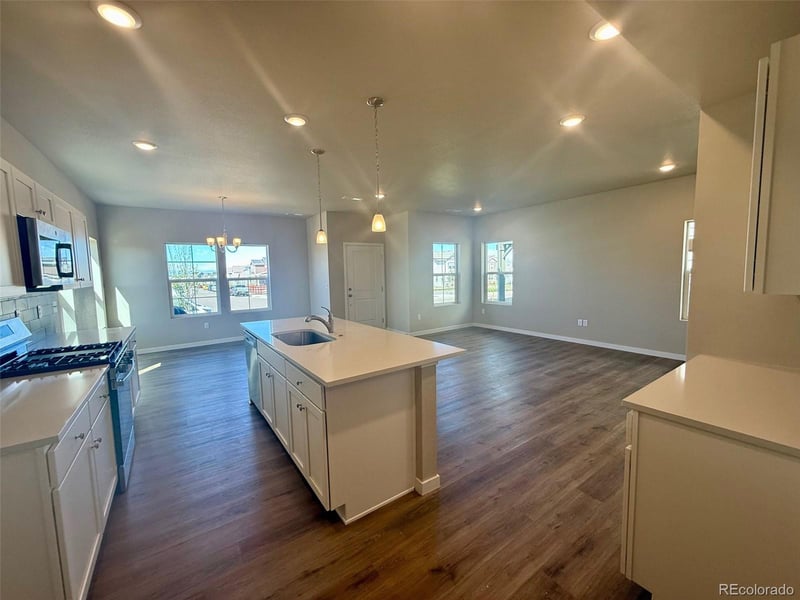 792 N Bently St, Watkins, CO 80137
