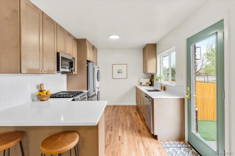 3381 N Kearney St, Denver, CO 80207