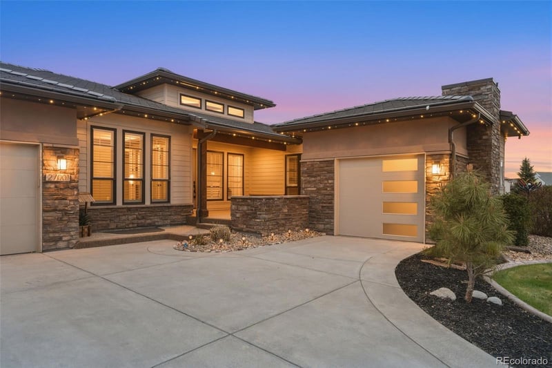 27001 E Long Cir, Aurora, CO 80016