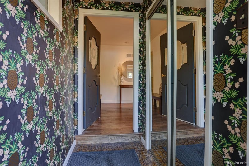 2717 S Steele St, Denver, CO 80210
