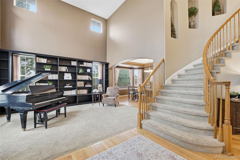 5290 Spur Cross Trl, Parker, CO 80134