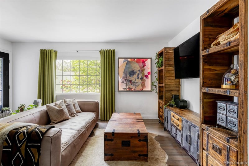 920 S Alcott St, Denver, CO 80219