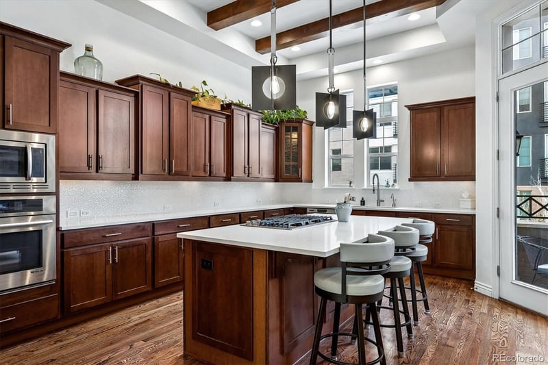 10108 Inverness Main St, Englewood, CO 80112
