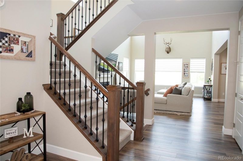 7936 S Jamestown Ct, Aurora, CO 80016