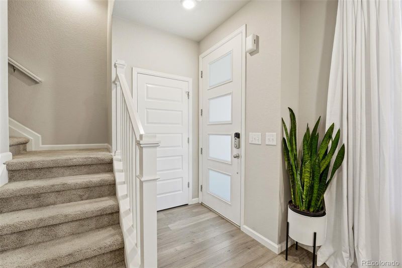 14992 E Belleview Ave, Aurora, CO 80015