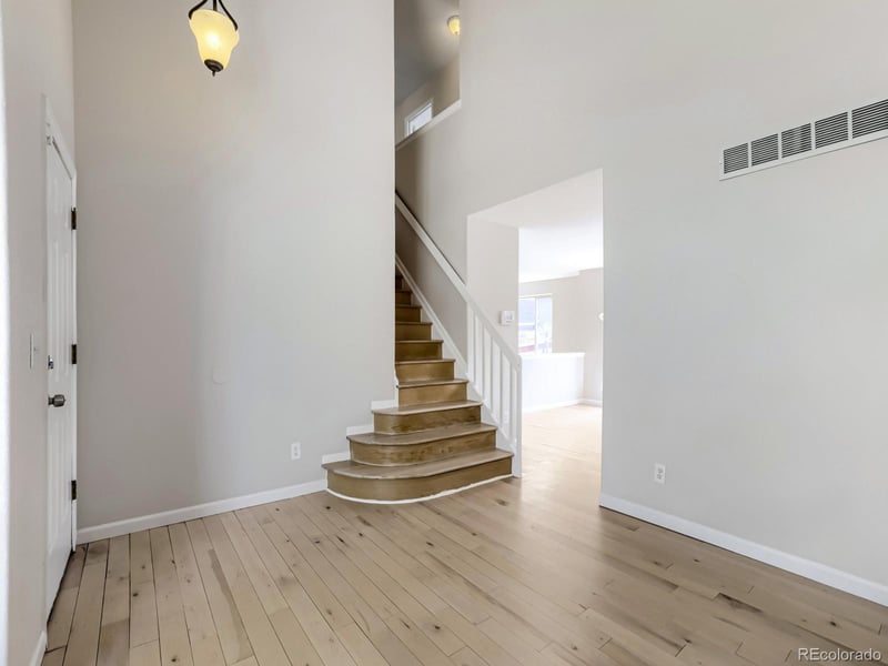 19372 E 41st Ave, Denver, CO 80249