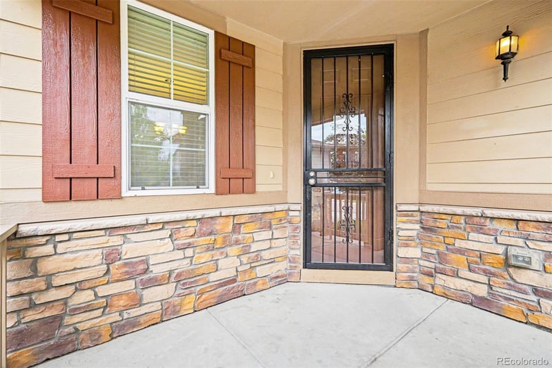 4956 S Tempe Way, Aurora, CO 80015