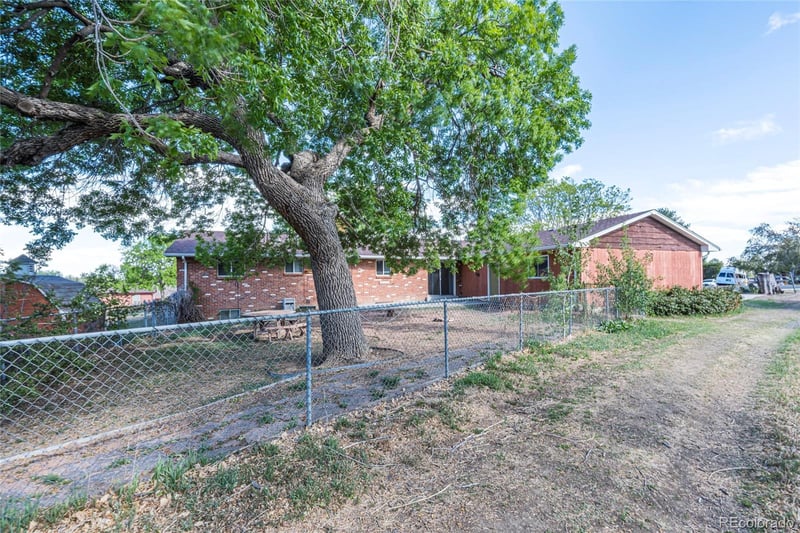 1495 W 10th Ave, Broomfield, CO 80020