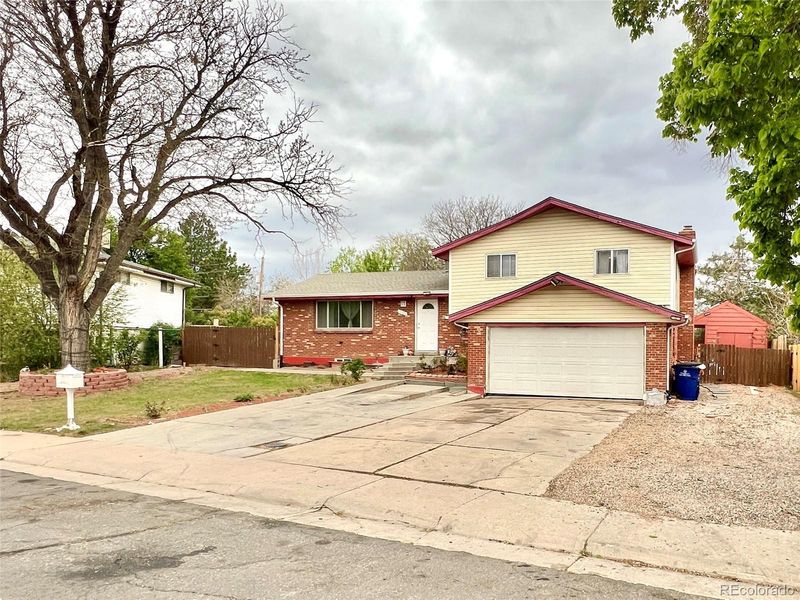 12882 E Center Ave, Aurora, CO 80012