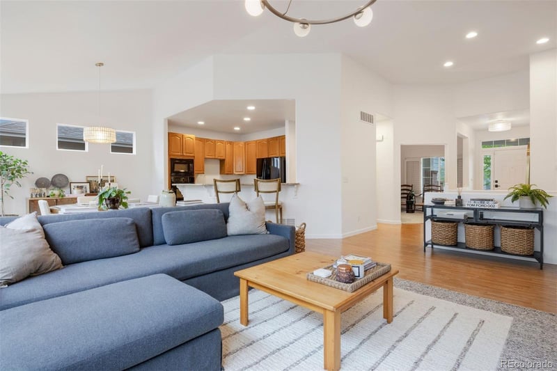 1037 Snow Lily Ct, Castle Pines, CO 80108