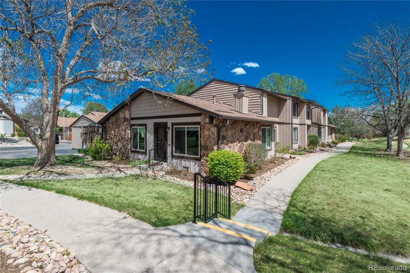 3572 S Kittredge St #A, Aurora, CO 80013