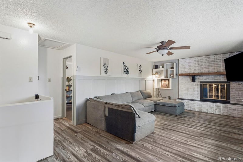2327 Condor St, Colorado Springs, CO 80909