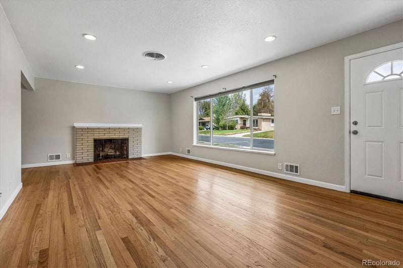 2581 S Dennison Ct, Denver, CO 80222