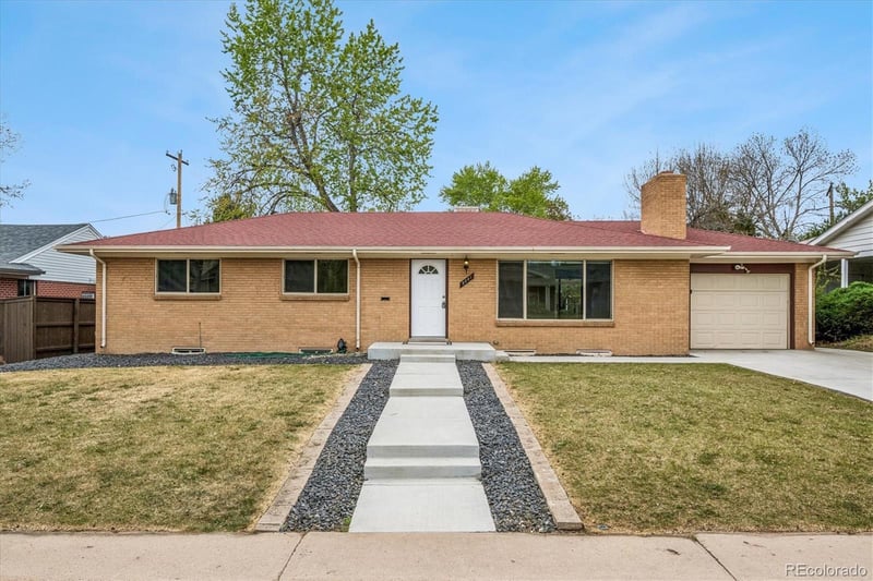 2581 S Dennison Ct, Denver, CO 80222