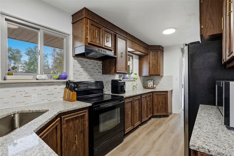 881 Delta St, Denver, CO 80221