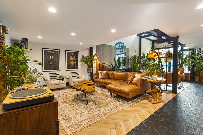 1203 24th St, Denver, CO 80205
