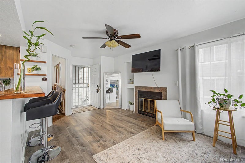 868 S Reed Ct #A, Lakewood, CO 80226