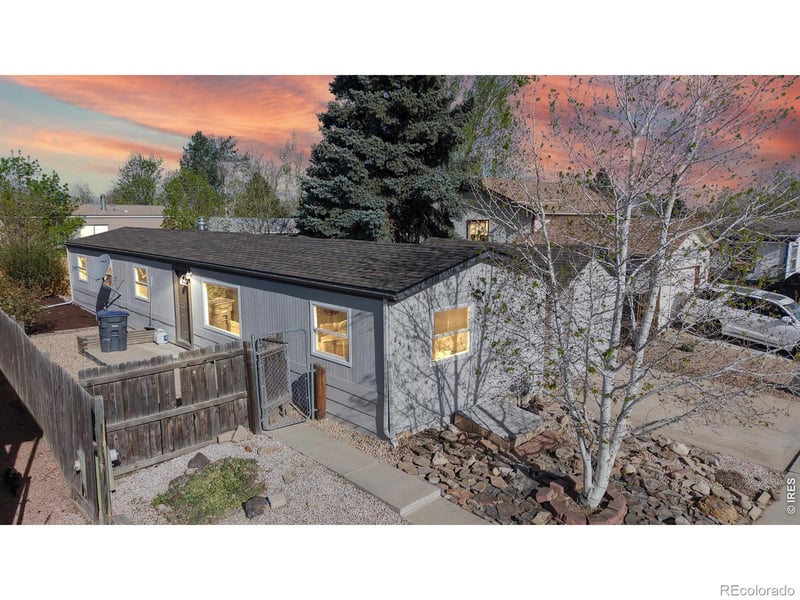 8413 Peakview Dr, Fort Collins, CO 80528