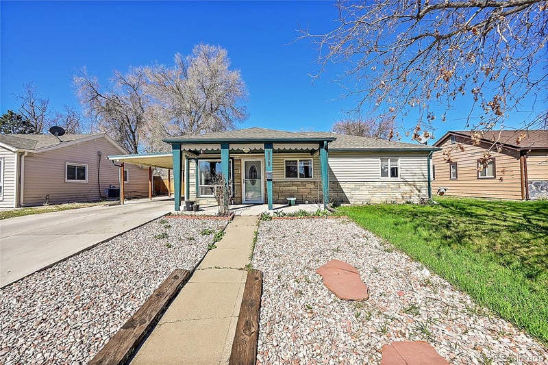 1281 Worchester St, Aurora, CO 80011