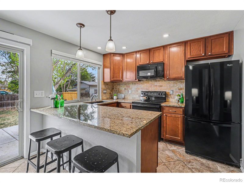 11617 W 71st Dr, Arvada, CO 80004