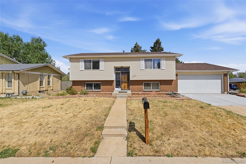 12973 E Elgin Pl, Denver, CO 80239