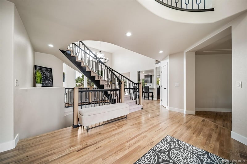 6 Amberwood Ln, Littleton, CO 80127