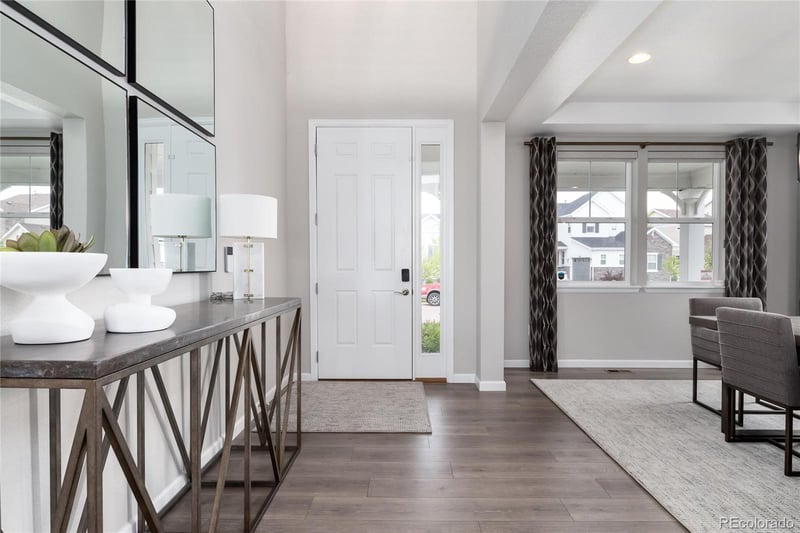27794 E Davies Dr, Aurora, CO 80016