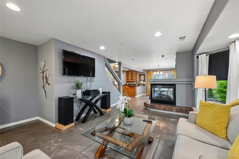 19737 E 50th Ave, Denver, CO 80249