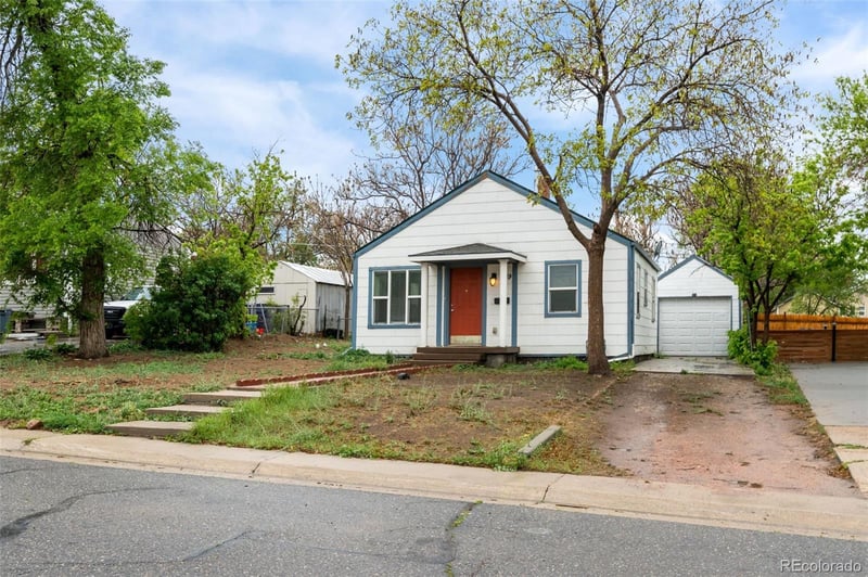 949 S Perry St, Denver, CO 80219