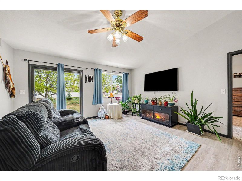 362 Krypton Ct, Loveland, CO 80537