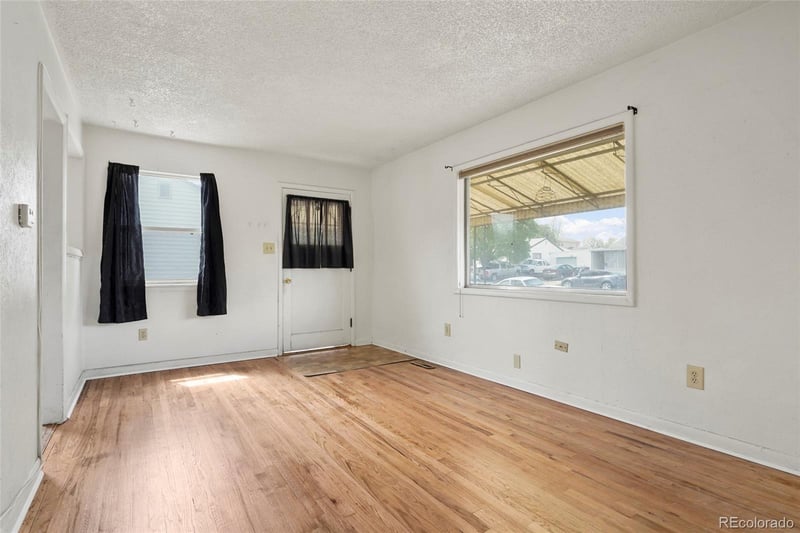 1750 S Vallejo St, Denver, CO 80223