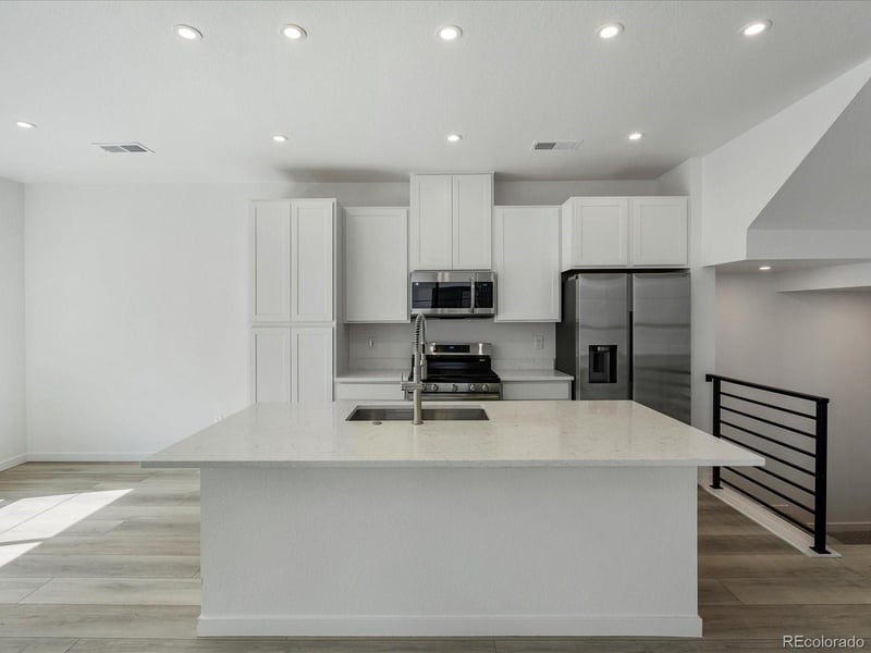 2020 S Holly St #2, Denver, CO 80222