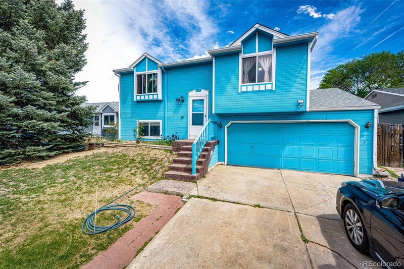 2164 Hackberry Cir, Longmont, CO 80501