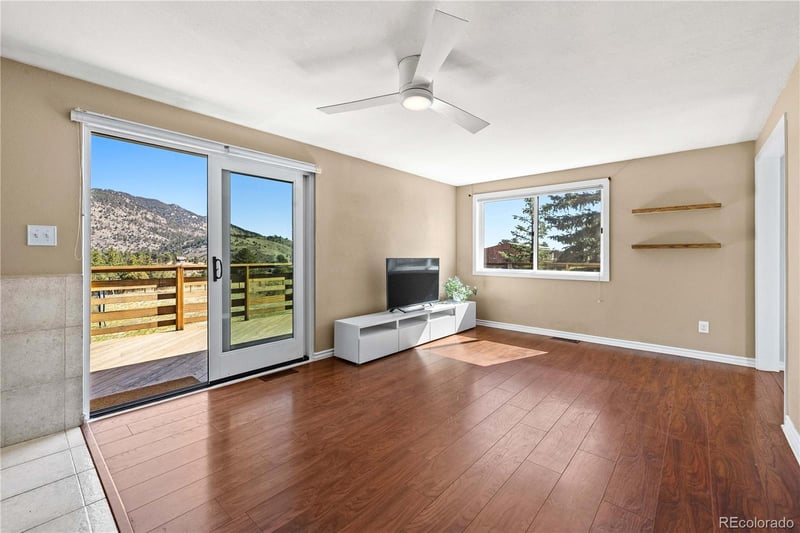 31299 Robinson Hill Rd, Golden, CO 80403