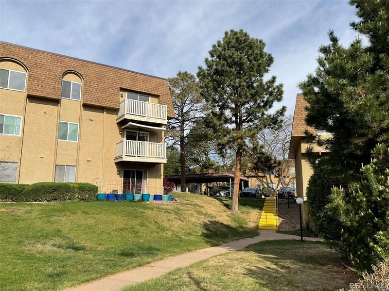 7495 E Quincy Ave #305, Denver, CO 80237