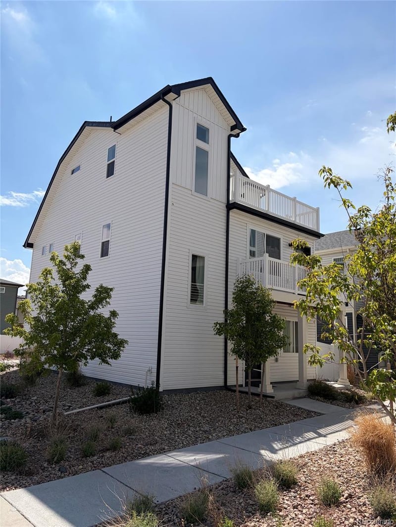 18211 E 51st Ave, Denver, CO 80249