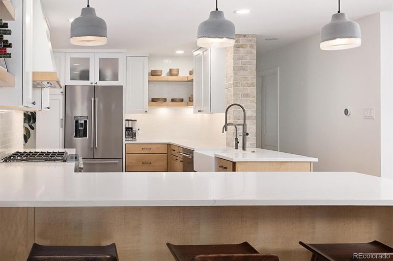 1210 E Amherst Ave, Englewood, CO 80113