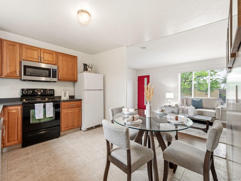 2161 Meadowbrook Dr, Denver, CO 80221