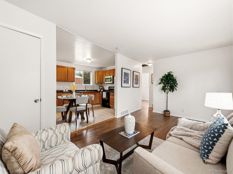 2161 Meadowbrook Dr, Denver, CO 80221