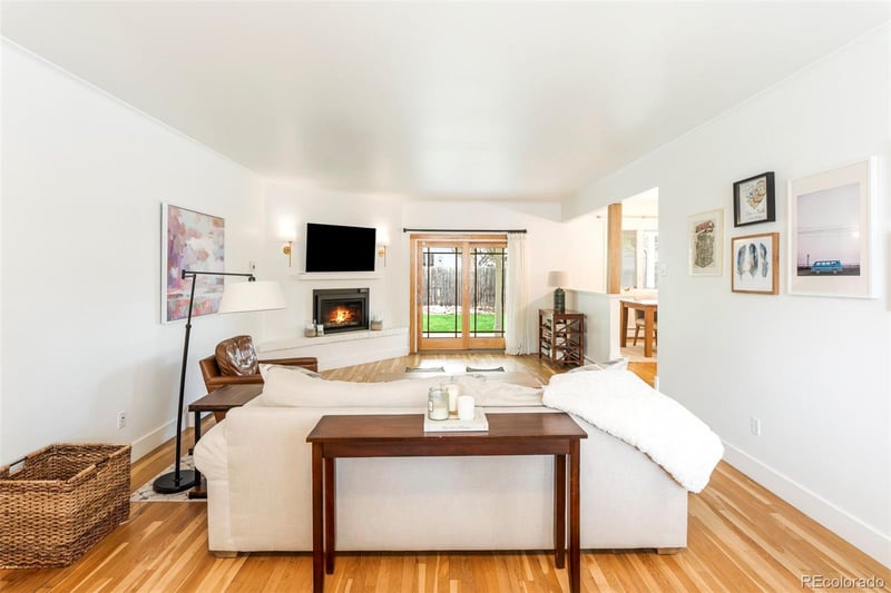 3242 S Fillmore St, Denver, CO 80210