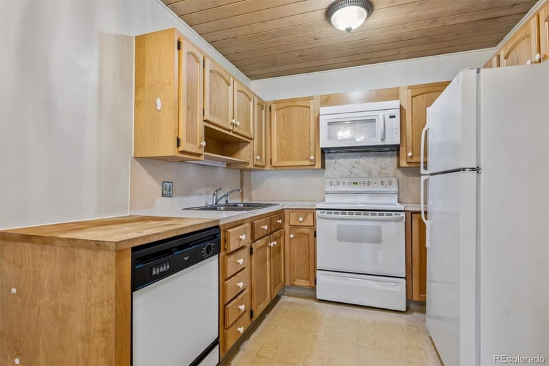 605 S Clinton St #5A, Denver, CO 80247