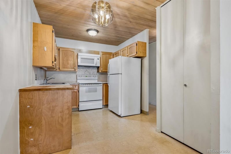 605 S Clinton St #5A, Denver, CO 80247