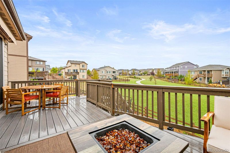 7379 S Shady Grove Way, Aurora, CO 80016