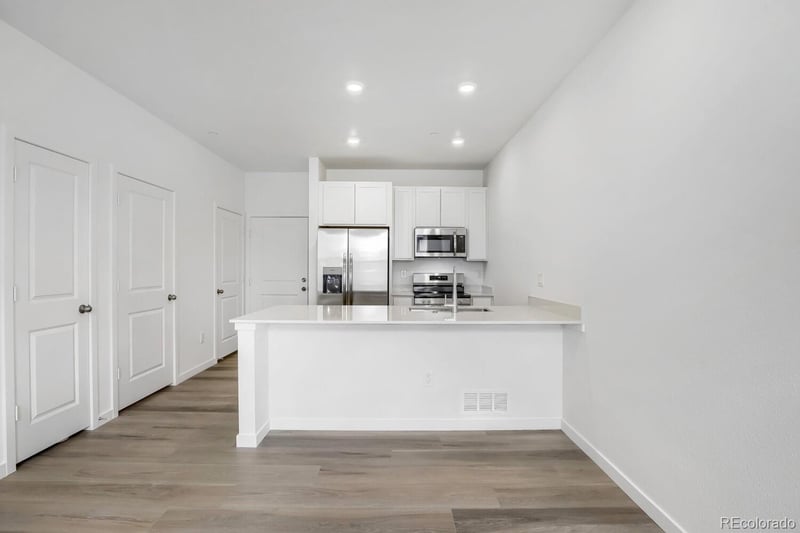 7656 S Cherokee Cir W, Centennial, CO 80016