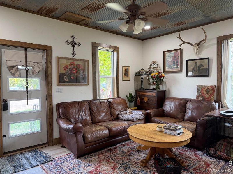 126 Wyoming Ave, Stratton, CO 80836
