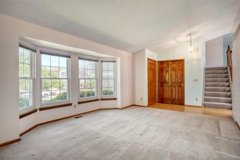 2215 S Zeno St, Aurora, CO 80013
