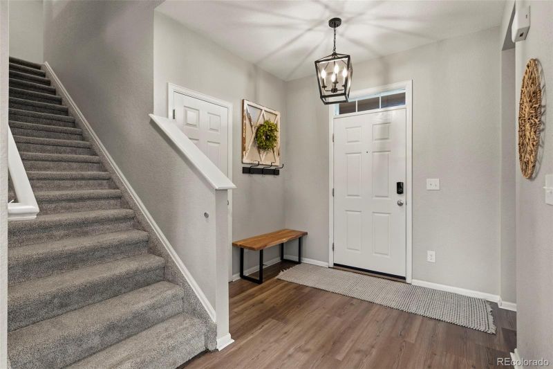 5918 Point Rider Cir, Castle Rock, CO 80104