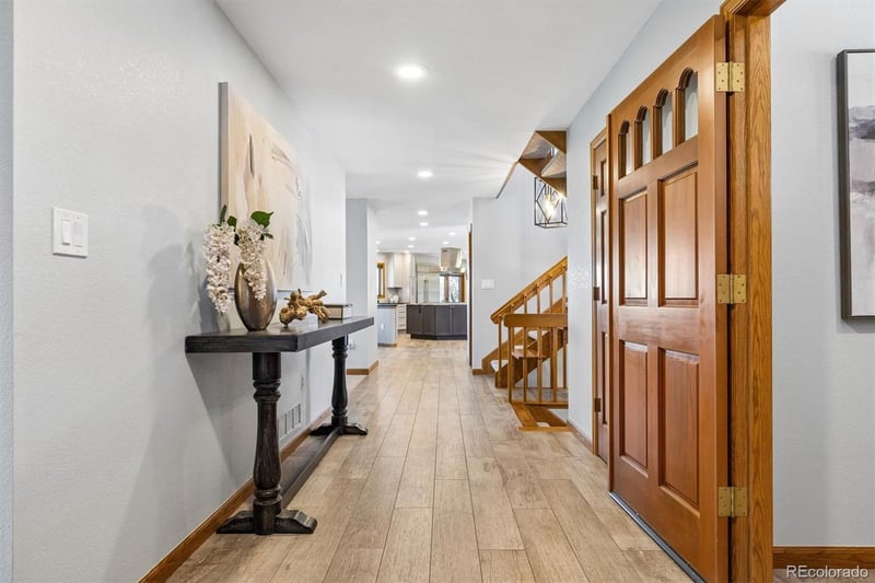6166 S Netherland Cir, Centennial, CO 80016